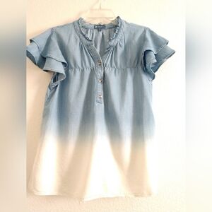 Adorable Democracy Ruffle Ombre Shirt Short Sleeve Coastal Picnic Size Medium